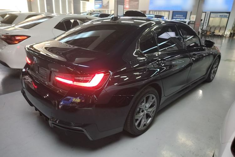 Used BMW i3 2025 eDrive 35 L Rear Right 45 Deg
