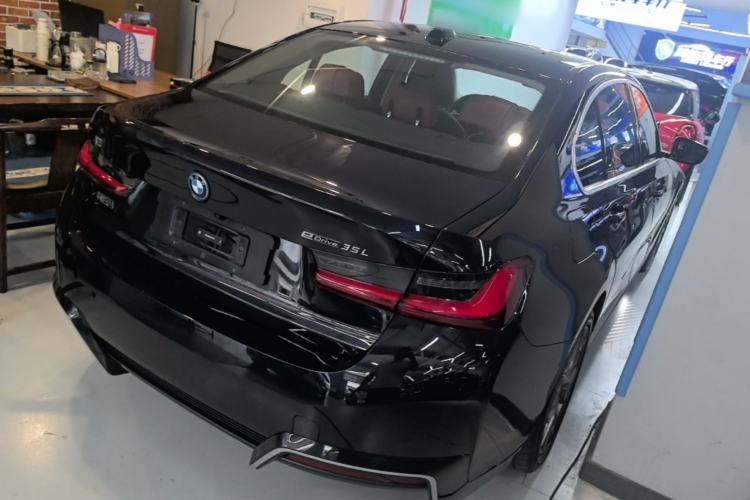 Used BMW i3 2025 eDrive 35 L Rear Right 45 Deg
