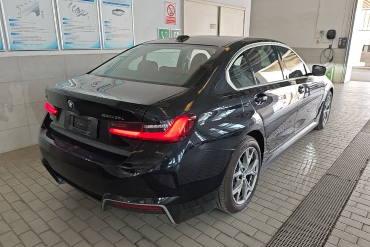 Used BMW i3 2025 eDrive 35 L Rear Right 45 Deg