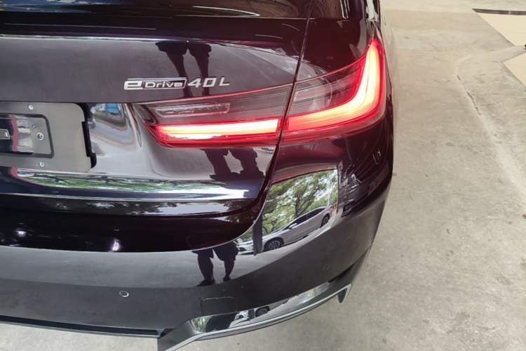 Used BMW i3 2025 eDrive 40 L Midnight Edition Right Rear Taillight