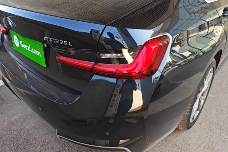 Used BMW i3 2025 eDrive 35 L Right Rear Taillight