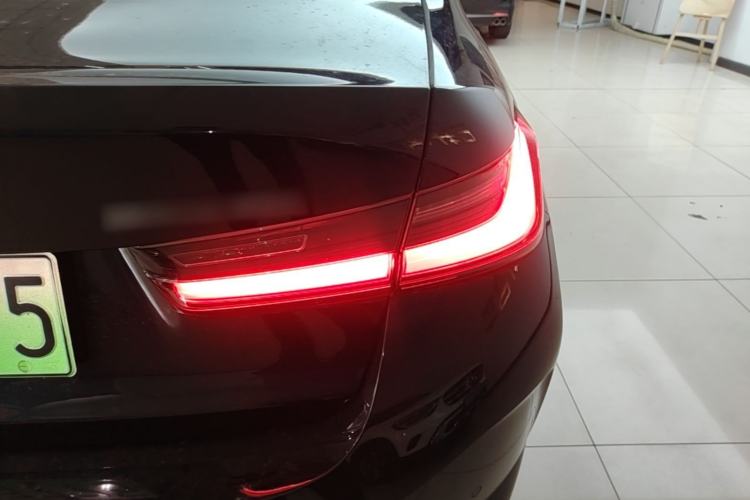 Used BMW i3 2025 eDrive 35 L Right Rear Taillight