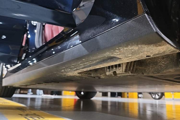 Used BMW i3 2025 eDrive 35 L Right Side Sill