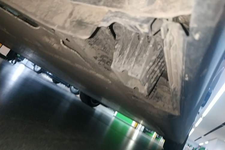 Used BMW i3 2025 eDrive 40 L Midnight Sports Package Right Side Sill