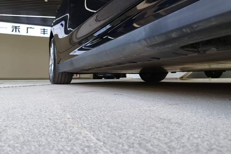 Used BMW i3 2025 eDrive 35 L Right Side Sill