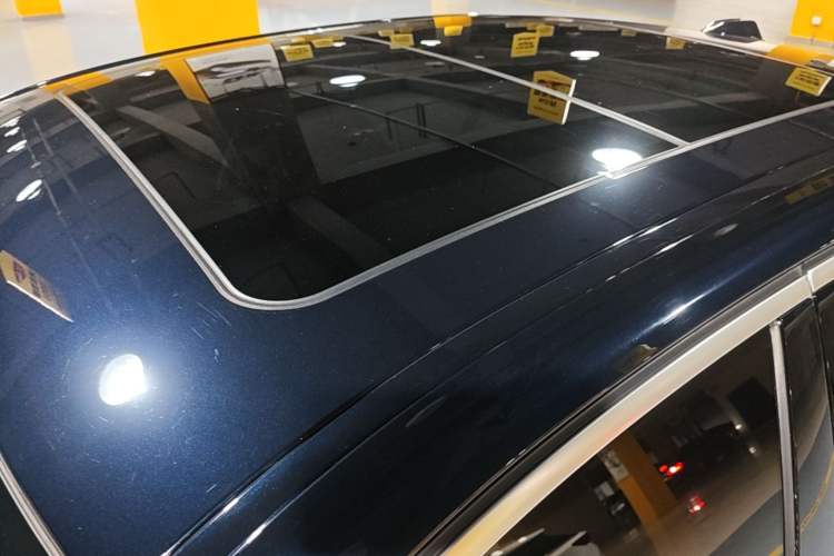 Used BMW i3 2025 eDrive 35 L Roof