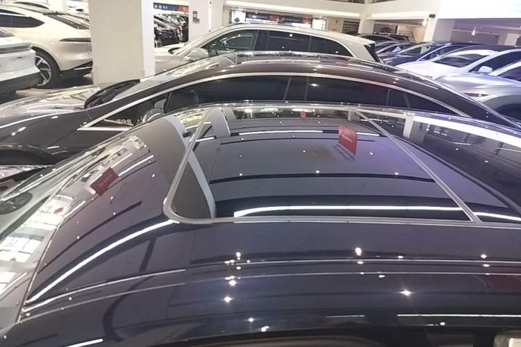 Used BMW i3 2025 eDrive 35 L Roof