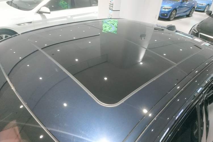 Used BMW i3 2025 eDrive 40 L Midnight Sports Package Roof
