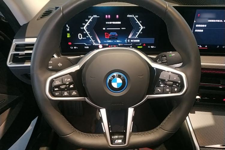 Used BMW i3 2025 eDrive 40 L Midnight Sports Package Steering Wheel