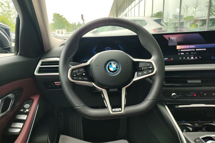 Used BMW i3 2025 eDrive 35 L Steering Wheel