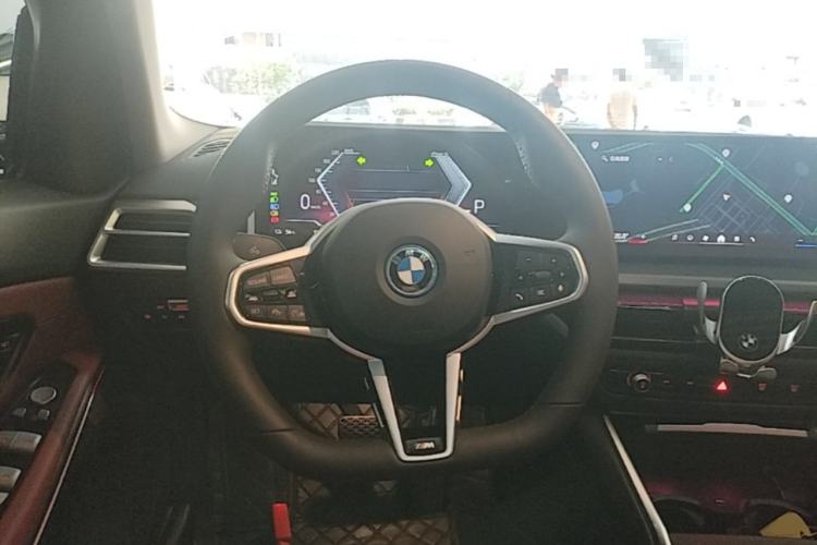 Used BMW i3 2025 eDrive 35 L Steering Wheel