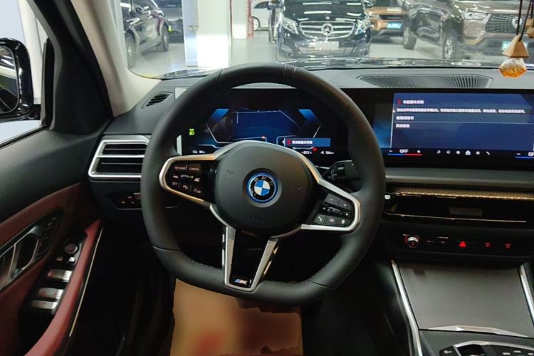 Used BMW i3 2025 eDrive 35 L Steering Wheel