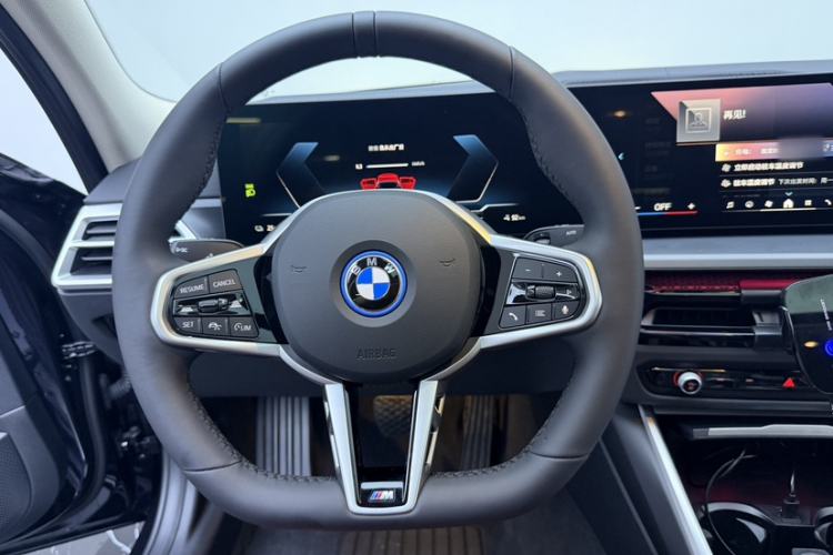 Used BMW i3 2025 eDrive 35 L Steering Wheel