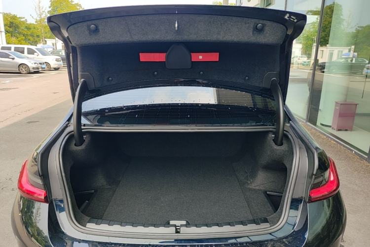Used BMW i3 2025 eDrive 35 L Trunk