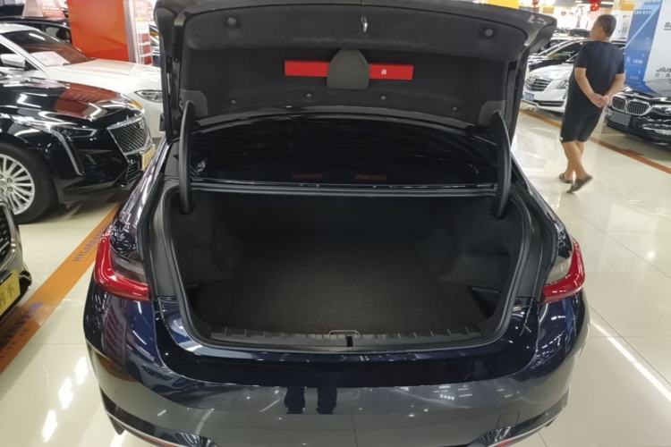 Used BMW i3 2025 eDrive 35 L Trunk