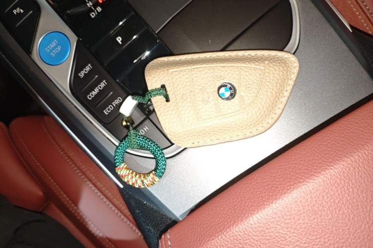 Used BMW i3 2025 eDrive 35 L Vehicle Key