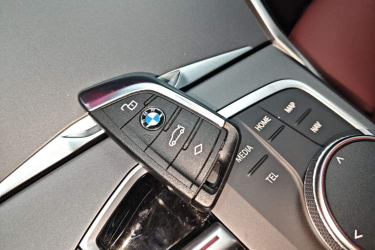 Used BMW i3 2025 eDrive 35 L Vehicle Key