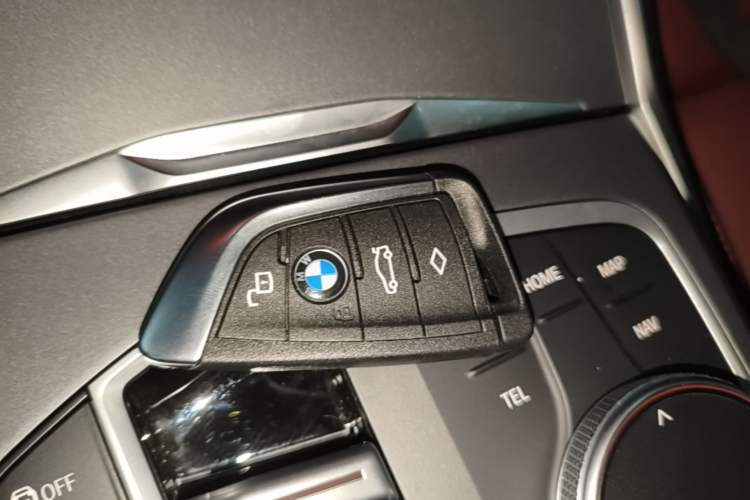 Used BMW i3 2025 eDrive 35 L Vehicle Key