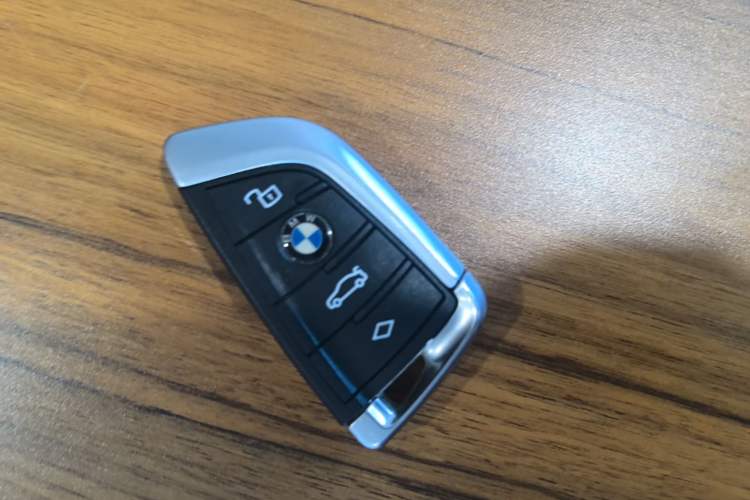 Used BMW i3 2025 eDrive 35 L Vehicle Key