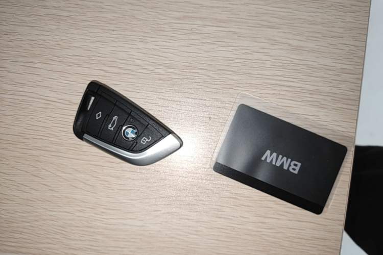 Used BMW i3 2025 eDrive 35 L Vehicle Key