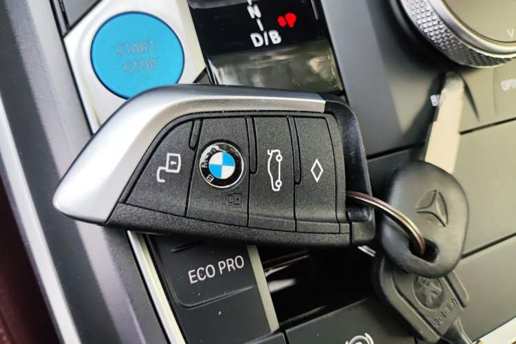 Used BMW i3 2025 eDrive 35 L Vehicle Key
