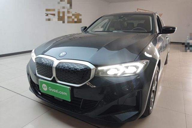 Ojetý BMW i3 2025 eDrive 35 L