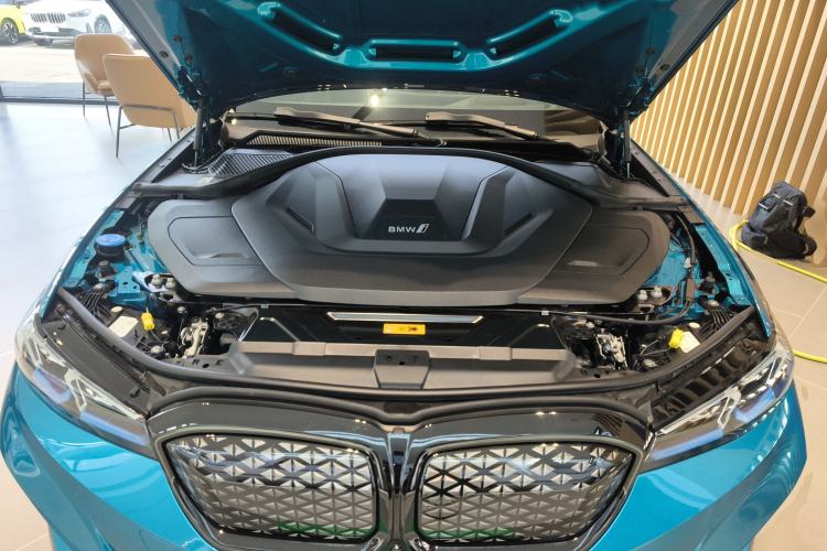 Used BMW i3 2025 eDrive 40 L Midnight Sports Package Engine Bay