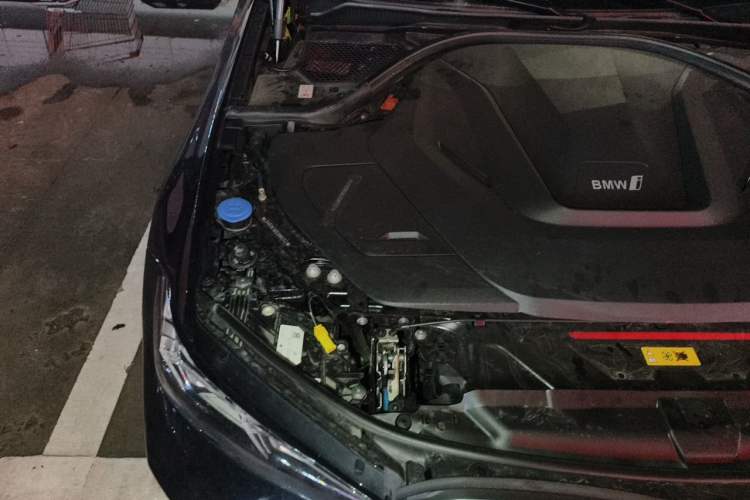 Used BMW i3 2025 eDrive 35 L Engine Bay Right
