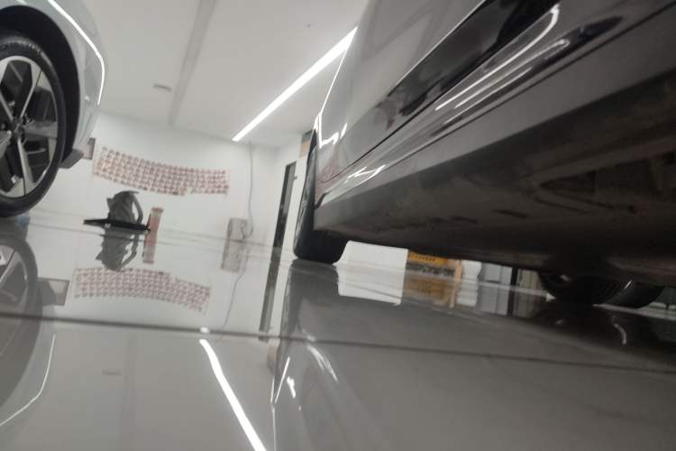 Used BMW i3 2025 eDrive 35 L Right Side Sill