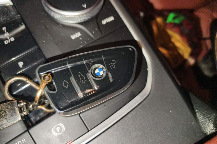 Used BMW i3 2025 eDrive 35 L Vehicle Key