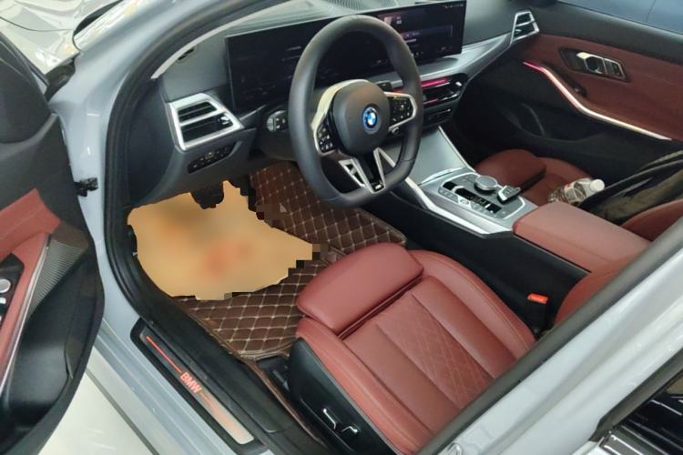 Used BMW i3 2025 eDrive 40 L Midnight Edition Driver Seat