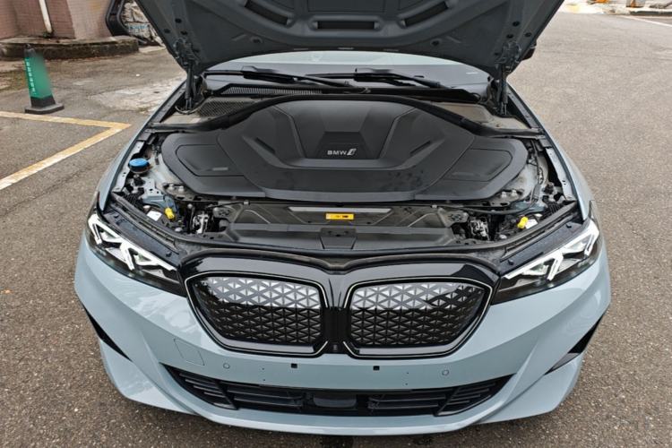 Used BMW i3 2025 eDrive 40 L Midnight Edition Engine Bay