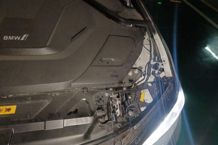 Used BMW i3 2025 eDrive 35 L Engine Bay Left