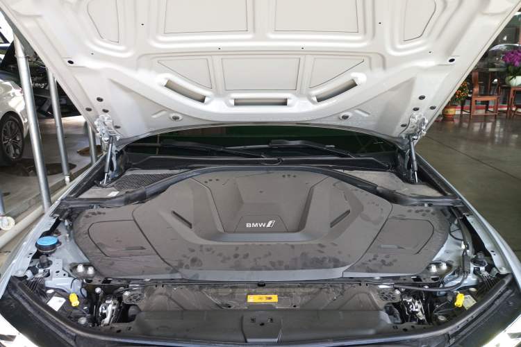 Used BMW i3 2025 eDrive 40 L Midnight Edition Engine Bay