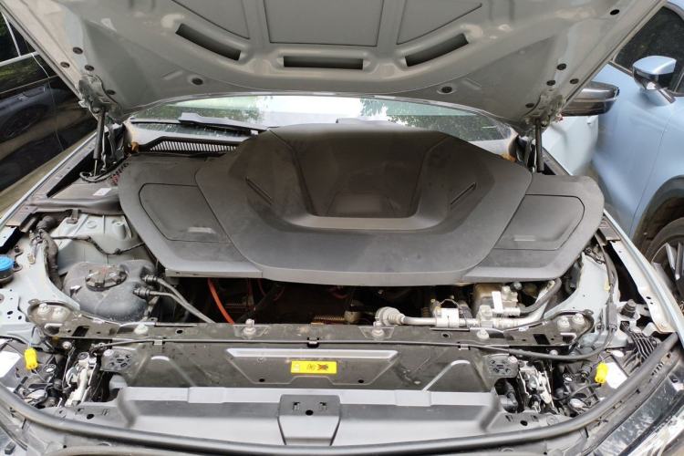 Used BMW i3 2025 eDrive 35 L Engine Bay