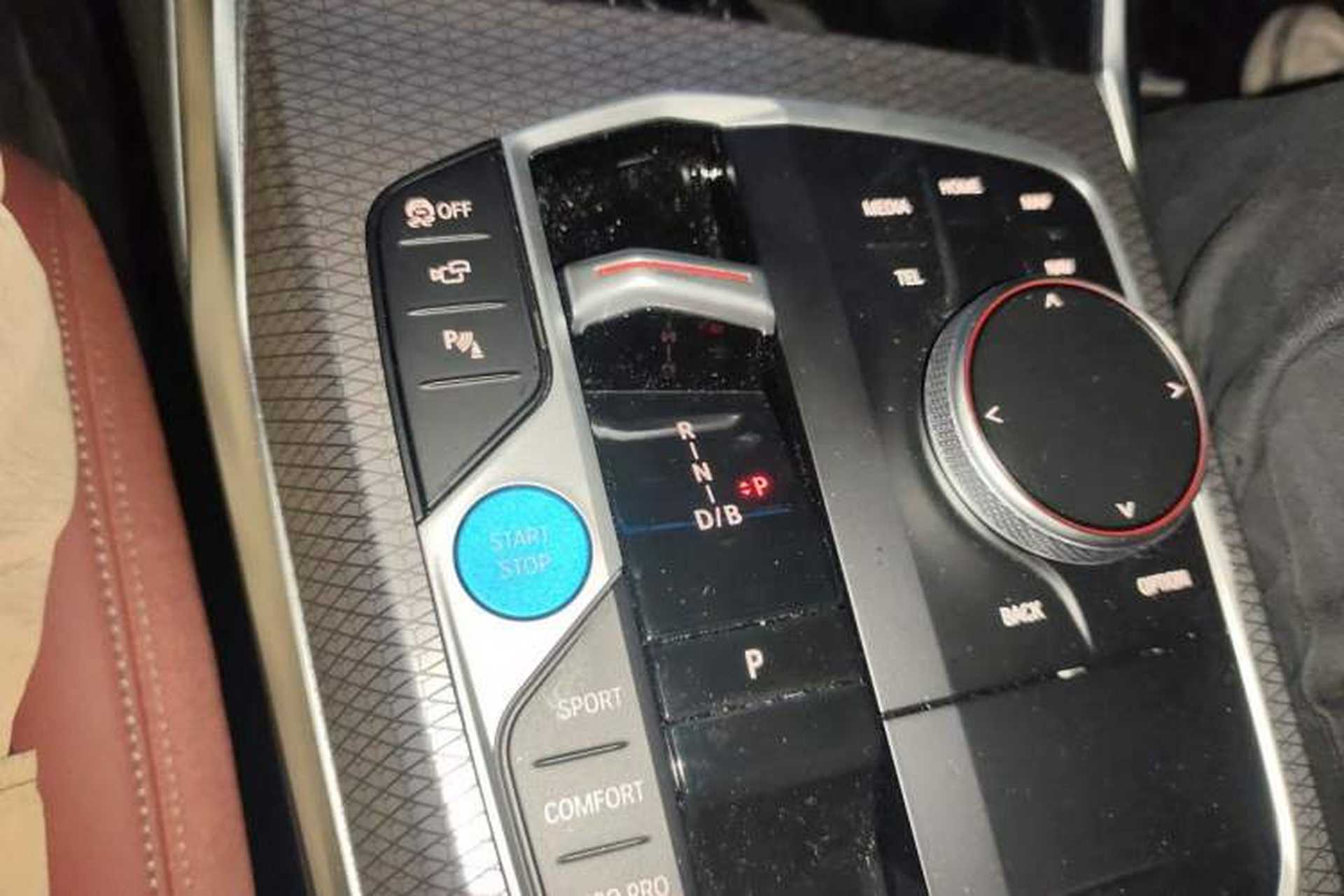 Used BMW i3 2025 eDrive 40 L Midnight Sports Package Gear Lever