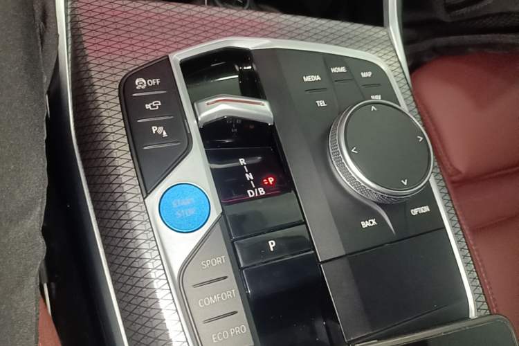 Used BMW i3 2025 eDrive 40 L Midnight Edition Gear Lever
