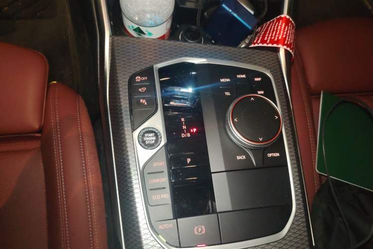Used BMW i3 2025 eDrive 40 L Midnight Sports Package Gear Lever