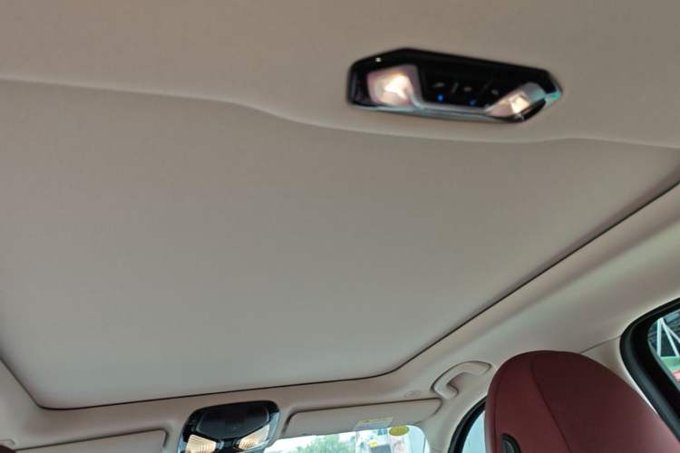 Used BMW i3 2025 eDrive 40 L Midnight Edition Headliner
