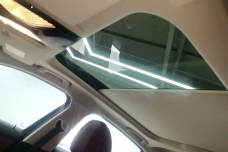 Used BMW i3 2025 eDrive 35 L Headliner