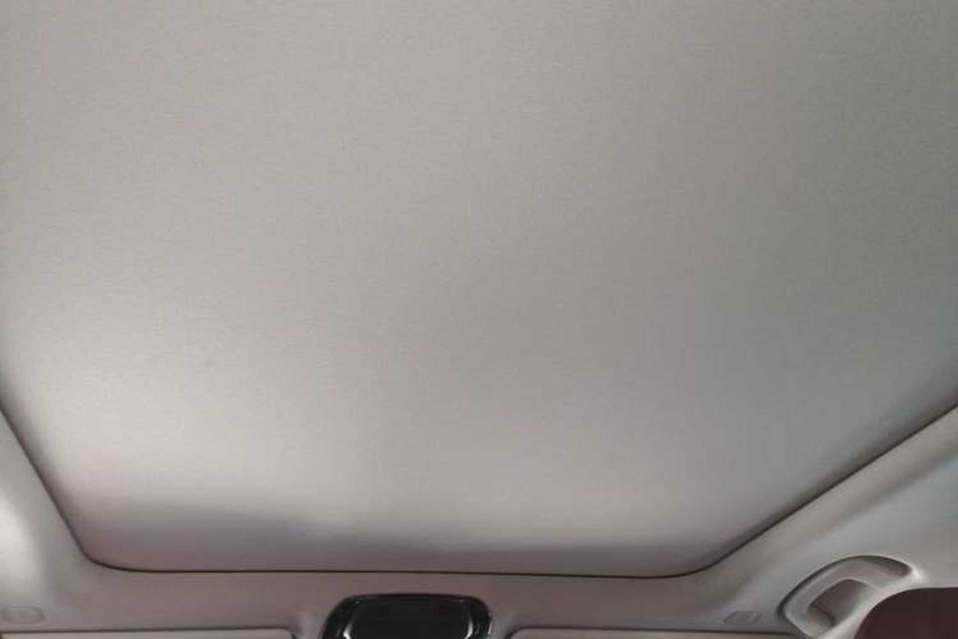 Used BMW i3 2025 eDrive 40 L Midnight Edition Headliner
