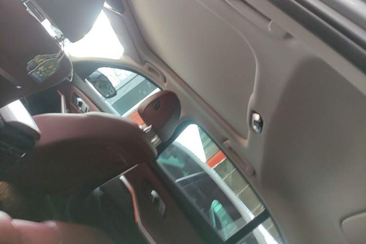 Used BMW i3 2025 eDrive 35 L Headliner