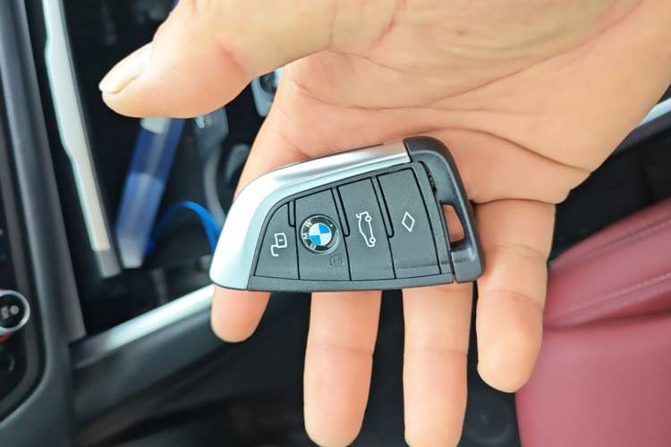Used BMW i3 2025 eDrive 35 L Interior 1