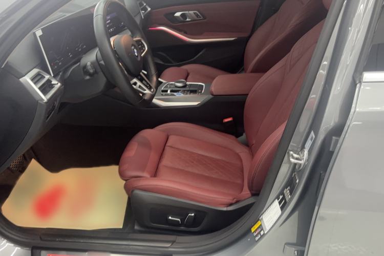 Used BMW i3 2025 eDrive 35 L Left Front Seat