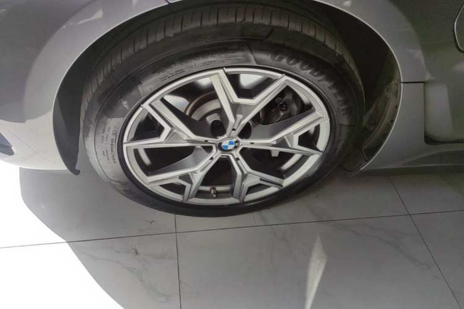 Used BMW i3 2025 eDrive 35 L Left Front Wheel Hub