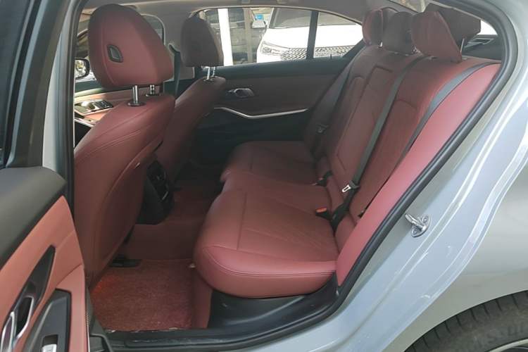Used BMW i3 2025 eDrive 35 L Left Rear Seat