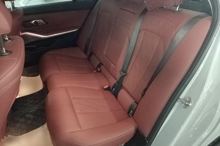 Used BMW i3 2025 eDrive 40 L Midnight Edition Left Rear Seat