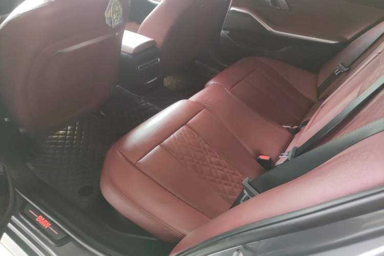 Used BMW i3 2025 eDrive 35 L Left Rear Seat