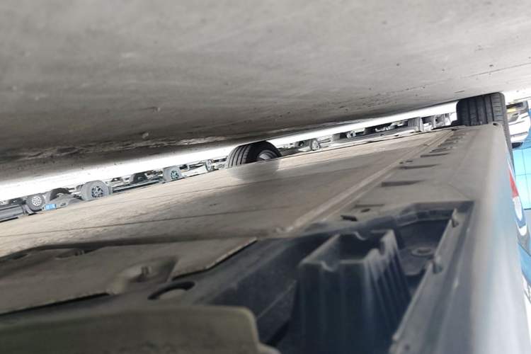 Used BMW i3 2025 eDrive 40 L Midnight Edition Left Side Sill
