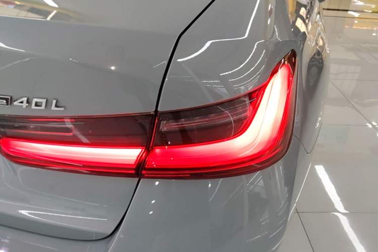 Used BMW i3 2025 eDrive 40 L Midnight Edition Right Rear Taillight